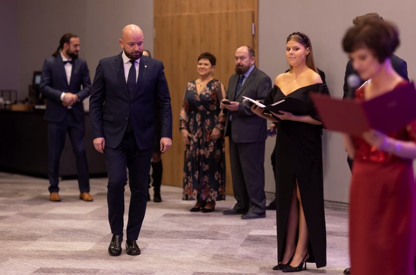 Studniówka XIV LO we Wrocławiu, 21 stycznia 2023 r., Hotel Q Plus na Bielanach Wrocławskich