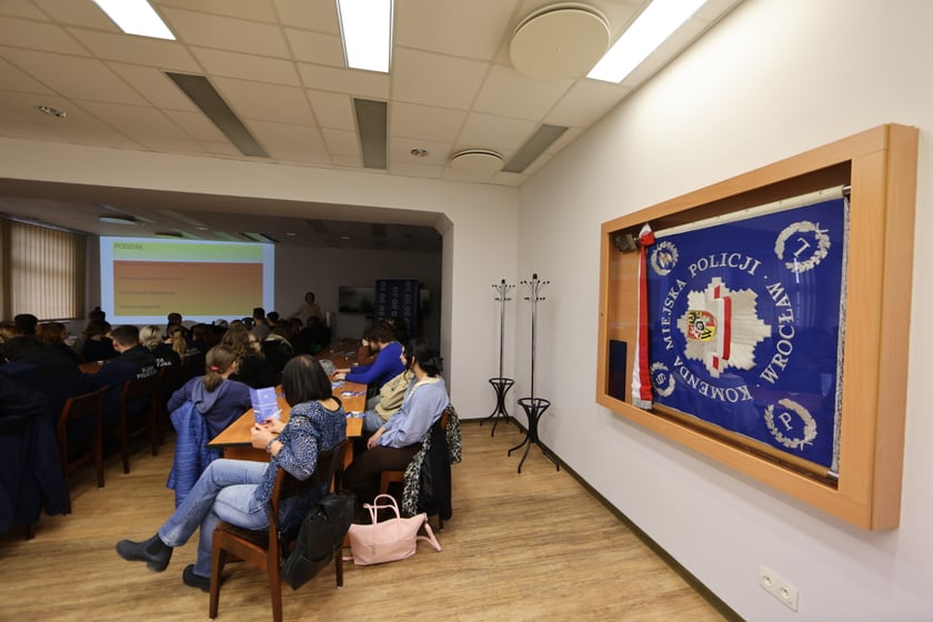 Policja od kuchni, czyli dni otwarte w KMP we Wrocławiu, 27 marca 2023 r.
