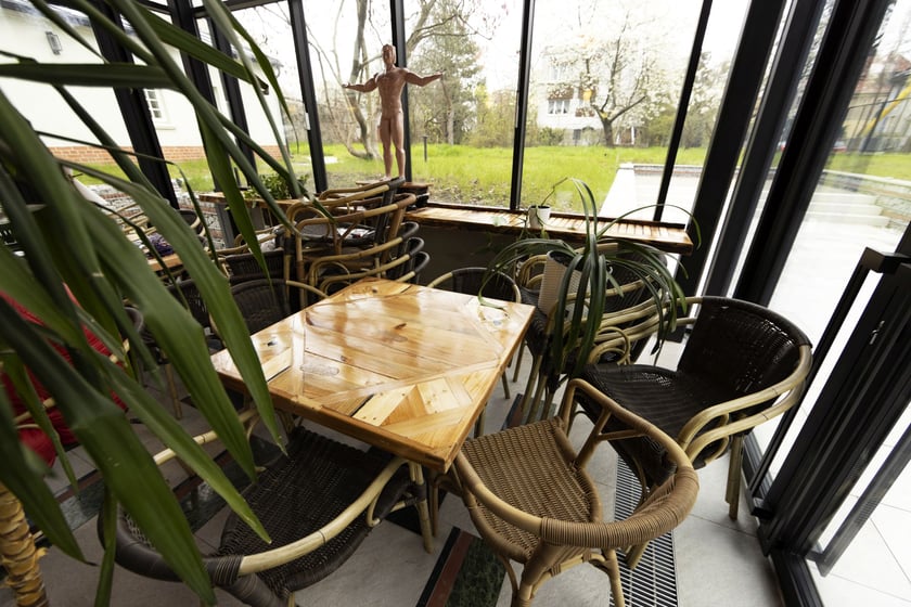 W siedzibie Fundacji Olgi Tokarczuk powstanie Restauracja FTT Kuchnia sadu i ogrodu