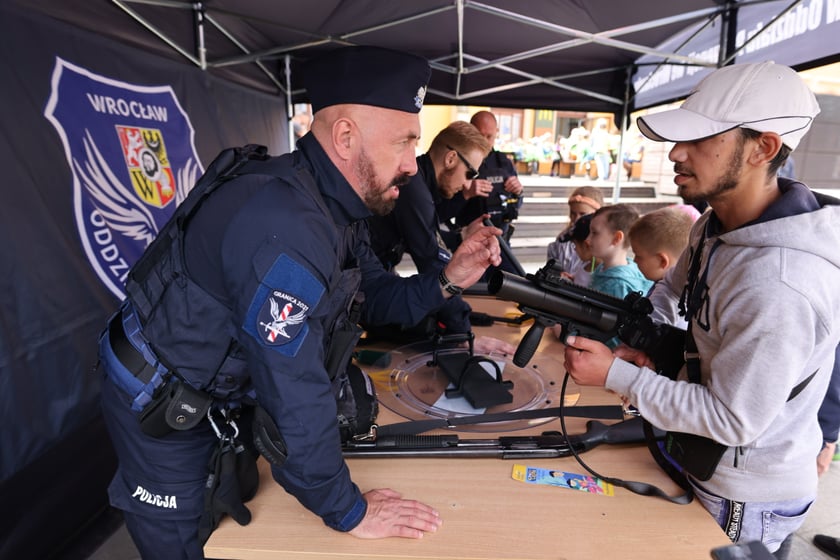 Dolnośląska Policja Dzieciom - impreza prewencyjna z okazji Dnia Dziecka