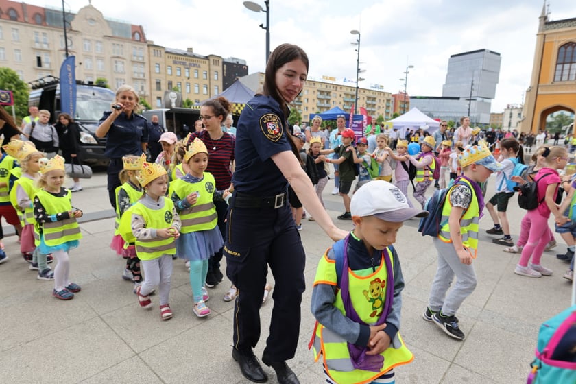 Dolnośląska Policja Dzieciom - impreza prewencyjna z okazji Dnia Dziecka