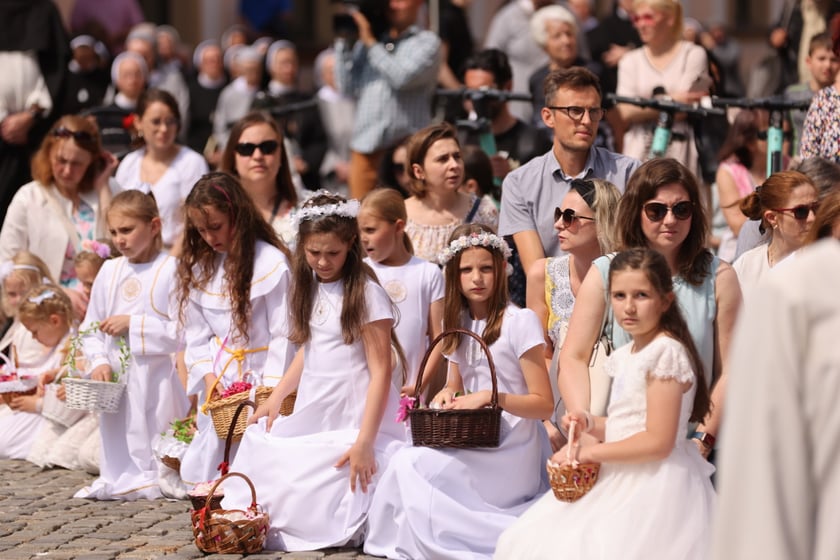 Procesja Bożego Ciała we Wrocławiu 2023