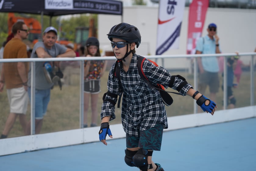 Na Piknik Rodzinny na torze wrotkarskim przyszło wielu wrocławian