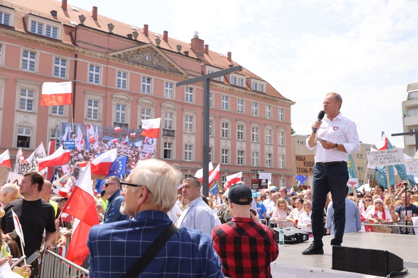 Wiec Donalda Tuska we Wrocławiu