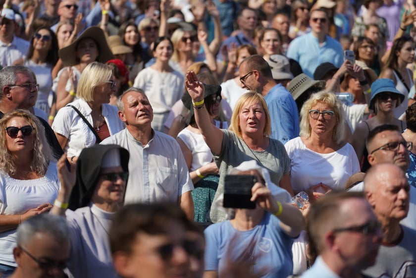 Uczestnicy ChwałaMu 2023. Tarczyński Arena Wrocław