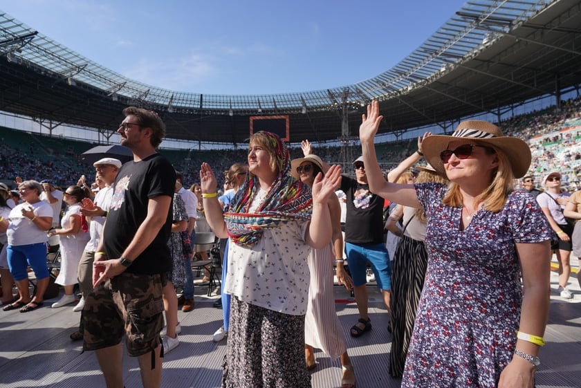 Uczestnicy ChwałaMu 2023. Tarczyński Arena Wrocław