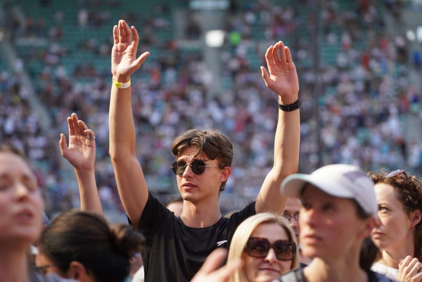 Uczestnicy ChwałaMu 2023. Tarczyński Arena Wrocław