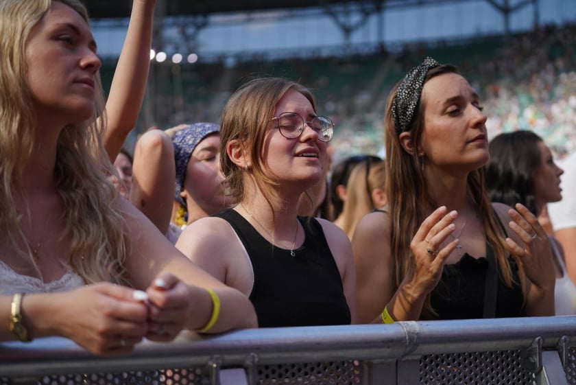 Uczestnicy ChwałaMu 2023. Tarczyński Arena Wrocław