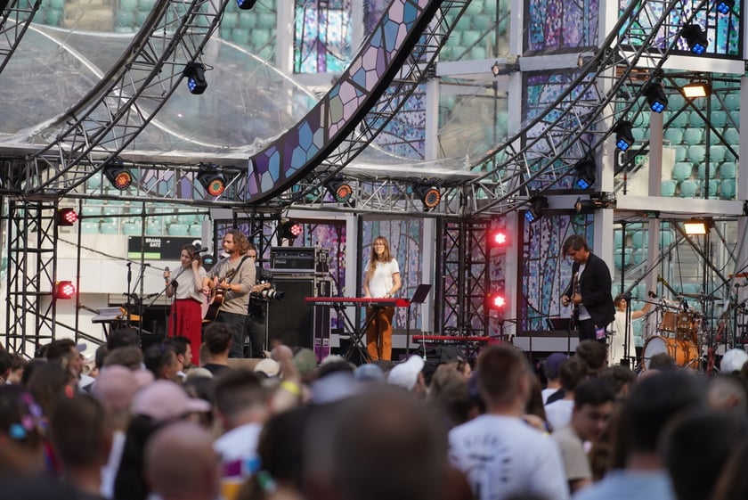 Uczestnicy ChwałaMu 2023. Tarczyński Arena Wrocław