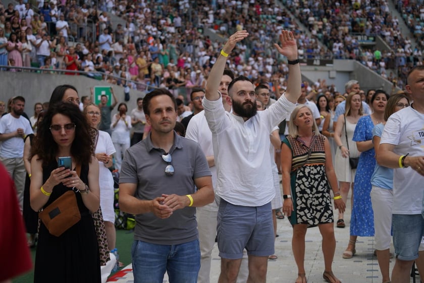 Uczestnicy ChwałaMu 2023. Tarczyński Arena Wrocław