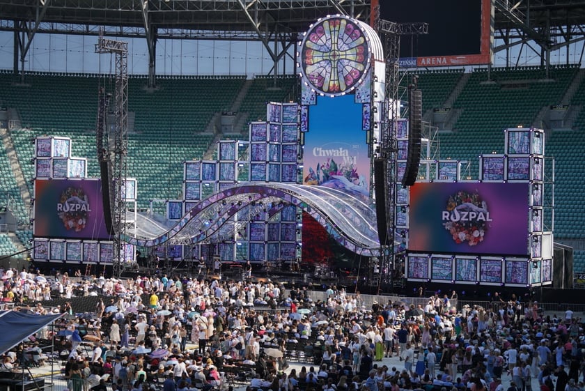 Uczestnicy ChwałaMu 2023. Tarczyński Arena Wrocław