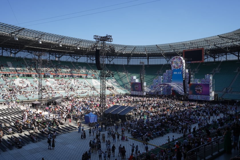 Uczestnicy ChwałaMu 2023. Tarczyński Arena Wrocław