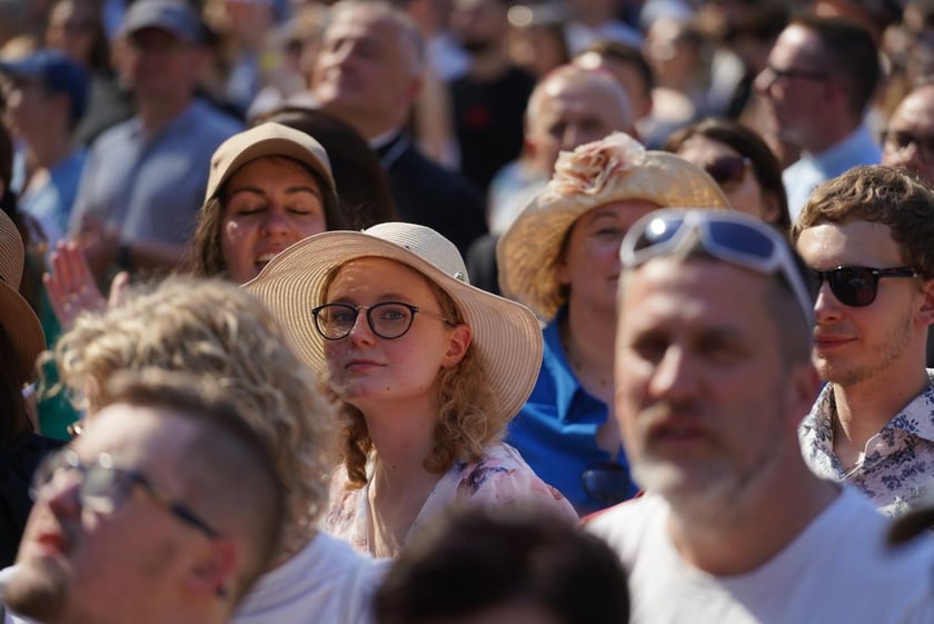 Uczestnicy ChwałaMu 2023. Tarczyński Arena Wrocław