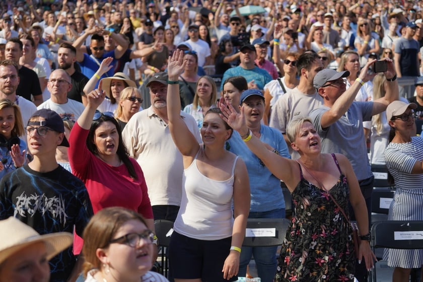 Uczestnicy ChwałaMu 2023. Tarczyński Arena Wrocław
