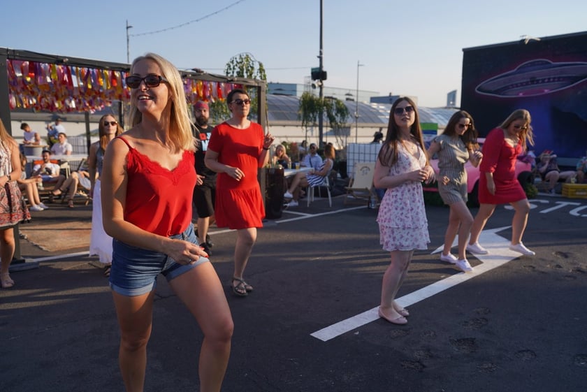 Potańcówka na Dachu ? rozgrzewające rytmy latino na szczycie Galerii Dominikańskiej