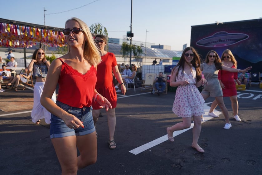 Potańcówka na Dachu ? rozgrzewające rytmy latino na szczycie Galerii Dominikańskiej