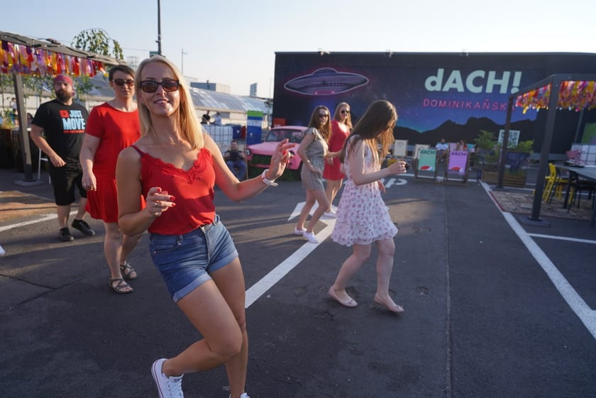 Potańcówka na Dachu ? rozgrzewające rytmy latino na szczycie Galerii Dominikańskiej