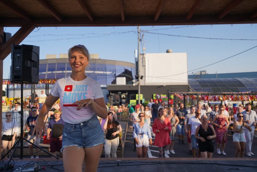 Potańcówka na Dachu ? rozgrzewające rytmy latino na szczycie Galerii Dominikańskiej