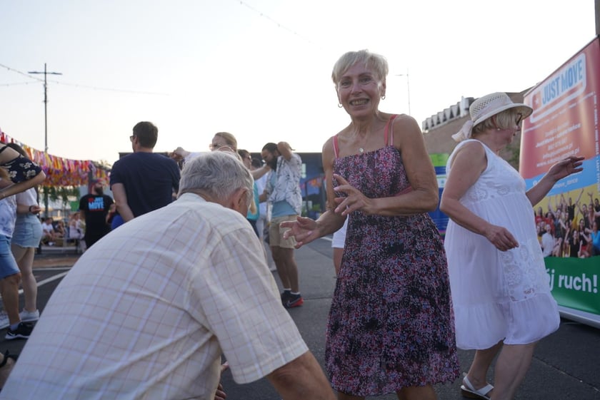 Potańcówka na Dachu ? rozgrzewające rytmy latino na szczycie Galerii Dominikańskiej