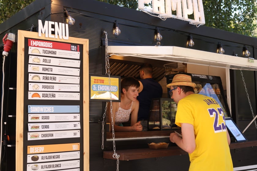 Gastro Miasto 2023. Wrocławianie obecni na kulinarnej imprezie na bulwarze Dunikowskiego