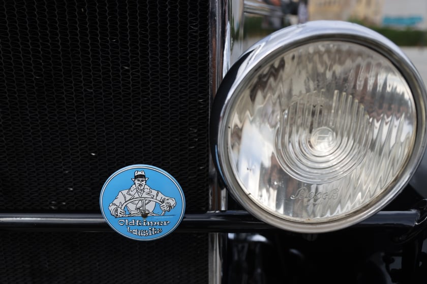 Uczestnicy Rajdu dla Zuchwałych na placu Wolności we Wrocławiu