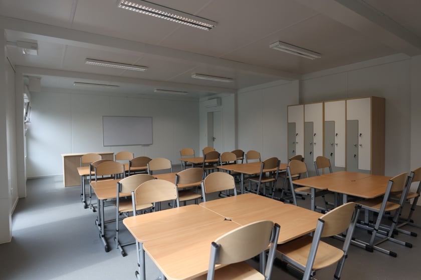 Nowa Publiczna Szkoła Podstawowa Specto przy ul. Lubelskiej 95a na Maślicach