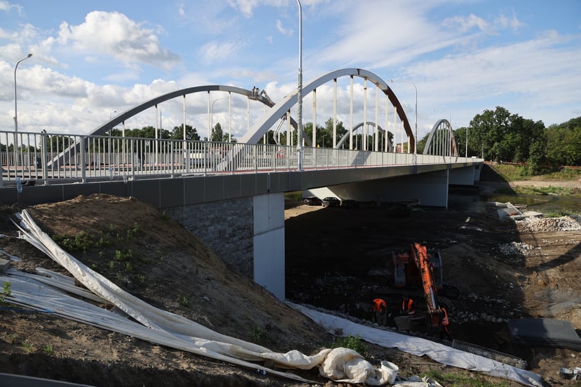 Mosty Chrobrego w dniu próby obciążeniowej (8 sierpnia 2023 r.)