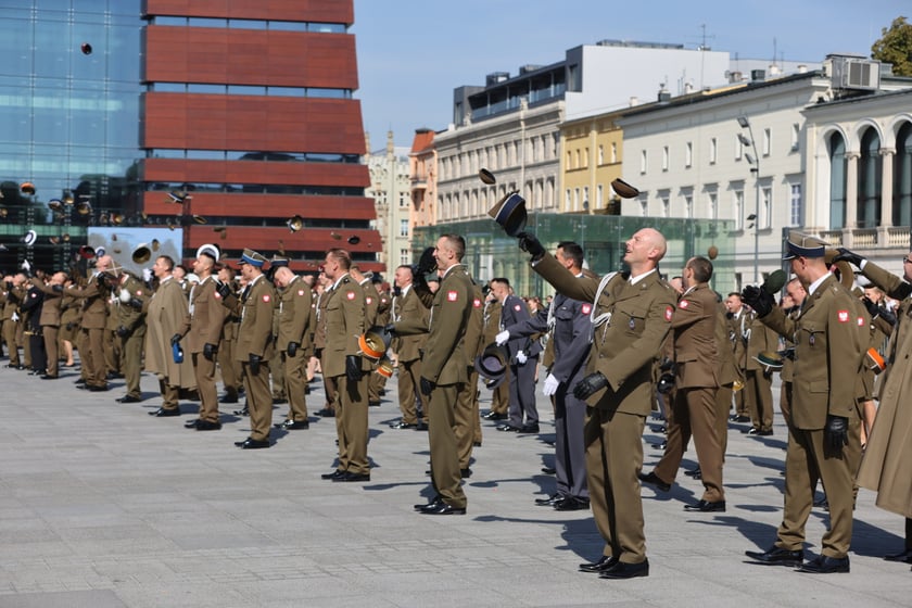 Promocja absolwent&oacute;w Akademii Wojsk Lądowych na pierwszy stopień oficerski (wrzesień 2023)