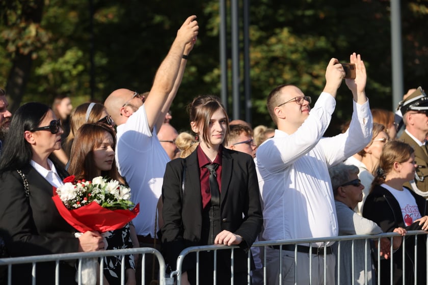 Promocja absolwent&oacute;w Akademii Wojsk Lądowych na pierwszy stopień oficerski (wrzesień 2023)