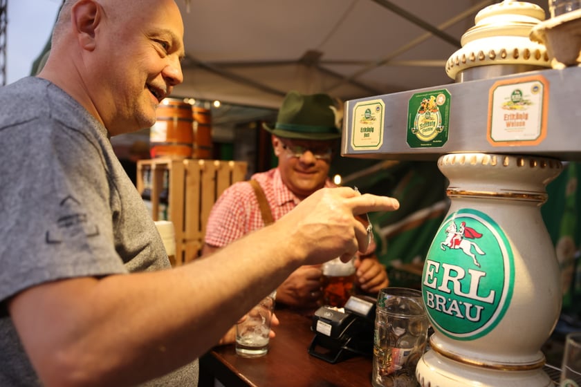 Ruszył Wrocławski Oktoberfest: święto piwa Wrocław 2023! Zobaczcie zdjęcia
