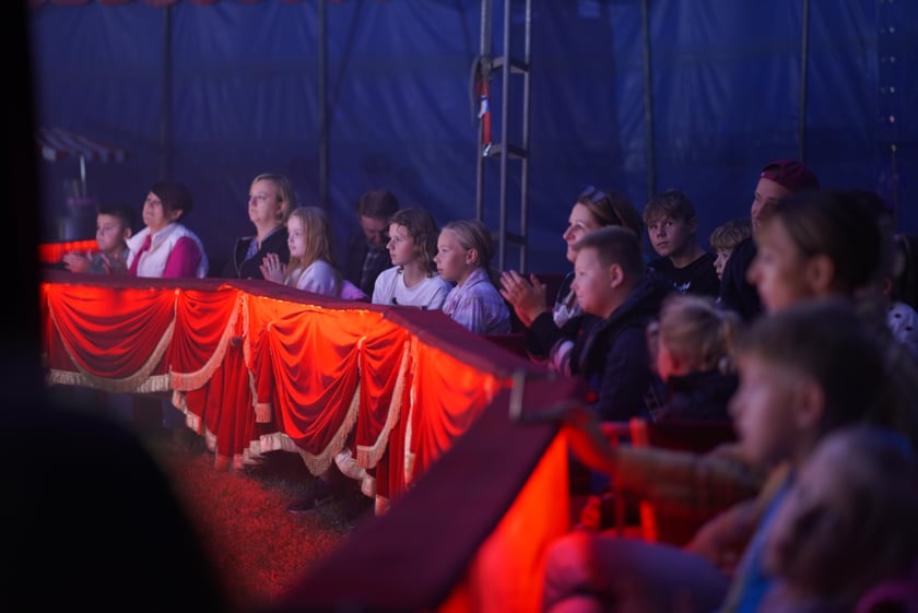 Cyrk Arena. Widowisko bez zwierząt. Ponownie w trasie z niezwykłymi pokazami