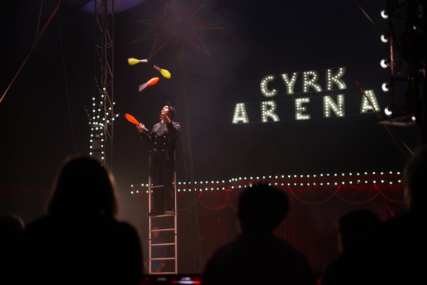 Cyrk Arena. Widowisko bez zwierząt. Ponownie w trasie z niezwykłymi pokazami