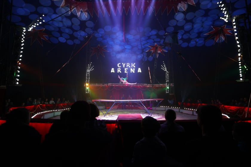 Cyrk Arena. Widowisko bez zwierząt. Ponownie w trasie z niezwykłymi pokazami