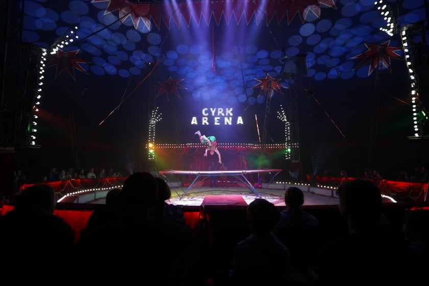 Cyrk Arena. Widowisko bez zwierząt. Ponownie w trasie z niezwykłymi pokazami