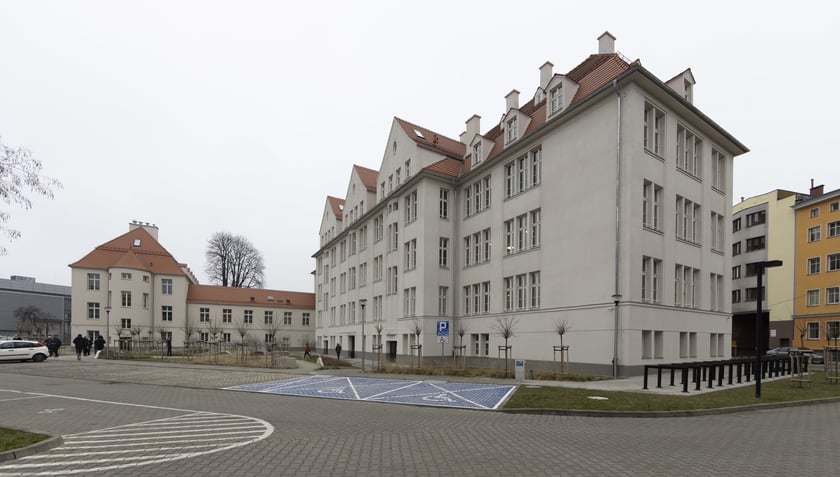 Budynek przy ul. Hoene-Wrońskiego zaprojektowany przez Maxa Berga