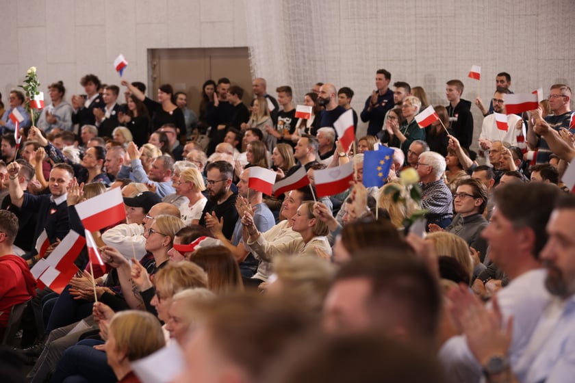 Spotkanie Donalda Tuska z wrocławianami w ZSP przy ul. Asfaltowej