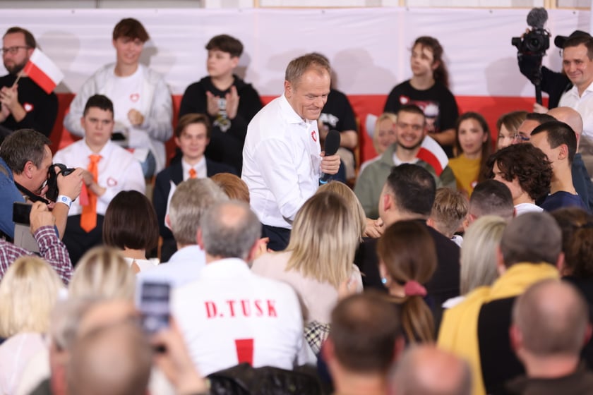 Spotkanie Donalda Tuska z wrocławianami w ZSP przy ul. Asfaltowej