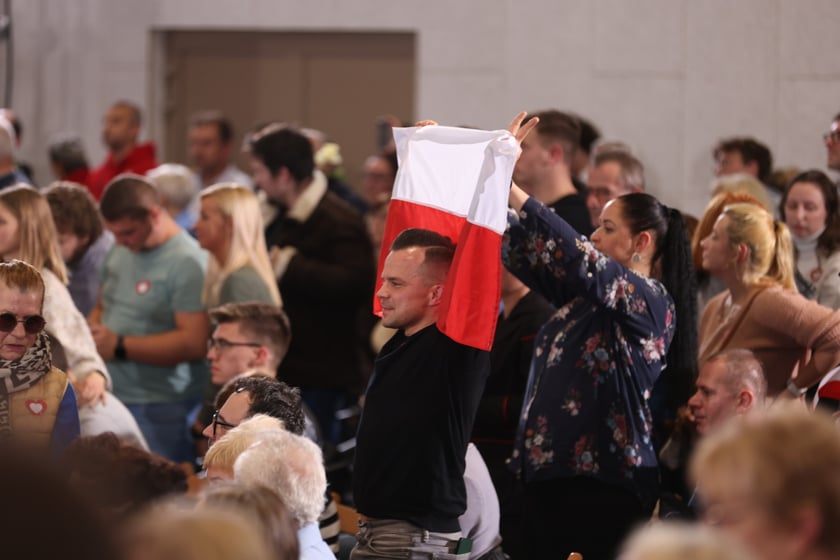 Spotkanie Donalda Tuska z wrocławianami w ZSP przy ul. Asfaltowej
