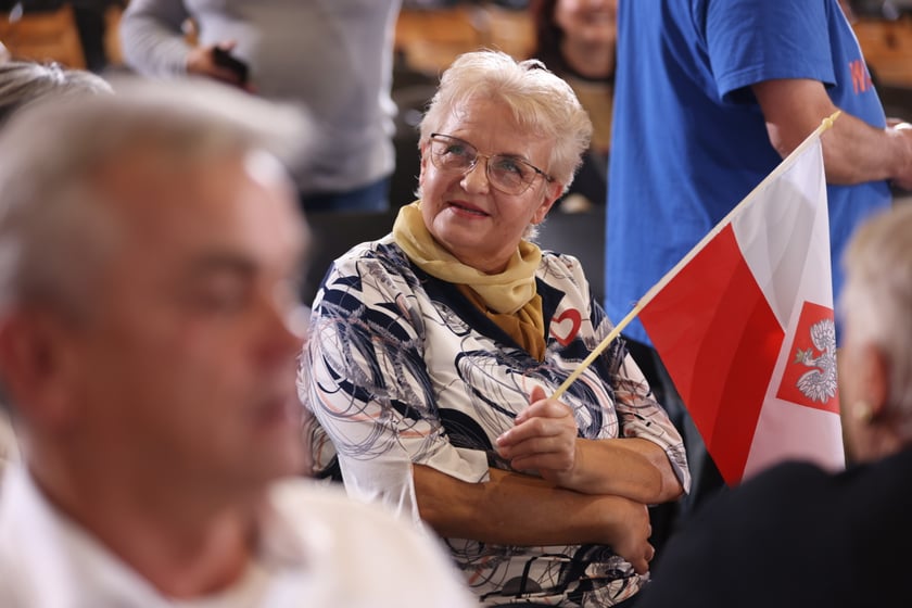 Spotkanie Donalda Tuska z wrocławianami w ZSP przy ul. Asfaltowej