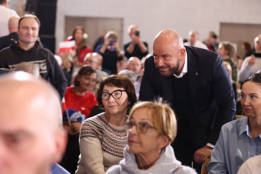 Spotkanie Donalda Tuska z wrocławianami w ZSP przy ul. Asfaltowej