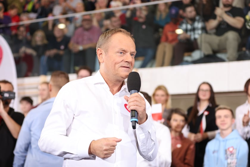 Spotkanie Donalda Tuska z wrocławianami w ZSP przy ul. Asfaltowej