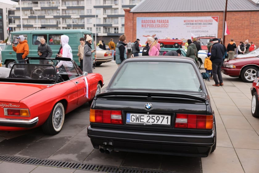 Zlot motoryzacyjnych klasyków pod Zajezdnią, 12 listopada 2023