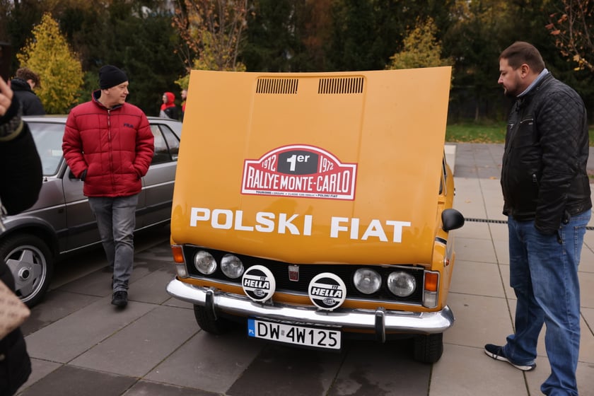 Zlot motoryzacyjnych klasyków pod Zajezdnią, 12 listopada 2023