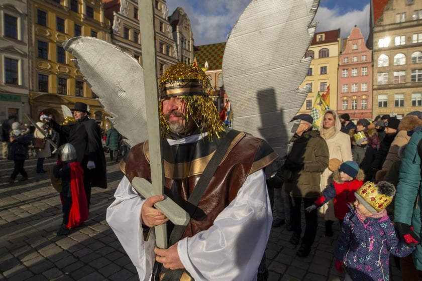 Orszak Trzech Kr&oacute;li 2022, a 6 stycznia 2024 roku do orszaku dołączy kilka nowych postaci