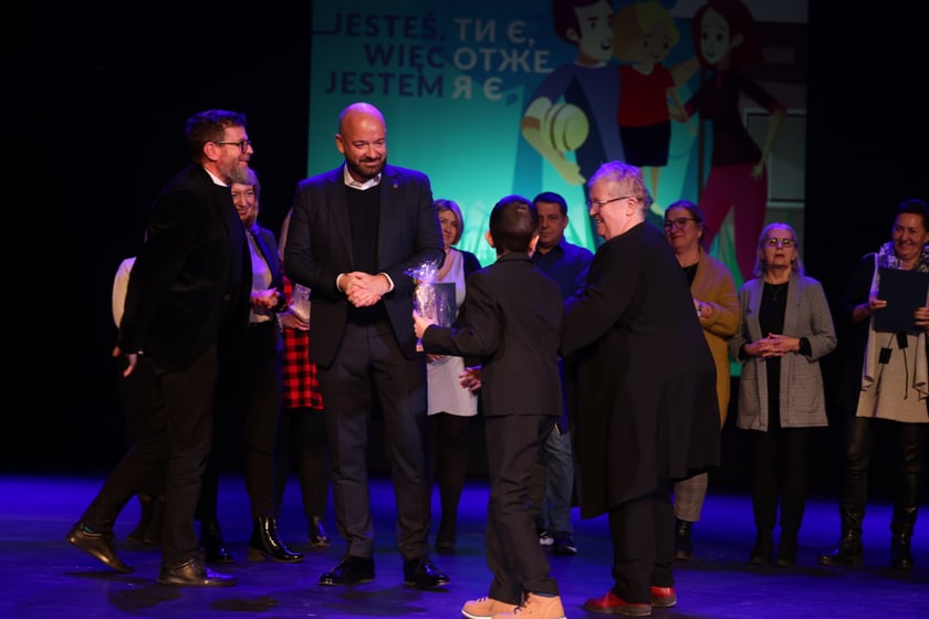 Koncert &bdquo;Aniołkowe Granie&rdquo; w Teatrze Muzycznym Capitol &ndash; podziękowania dla członk&oacute;w rodzin zastępczych