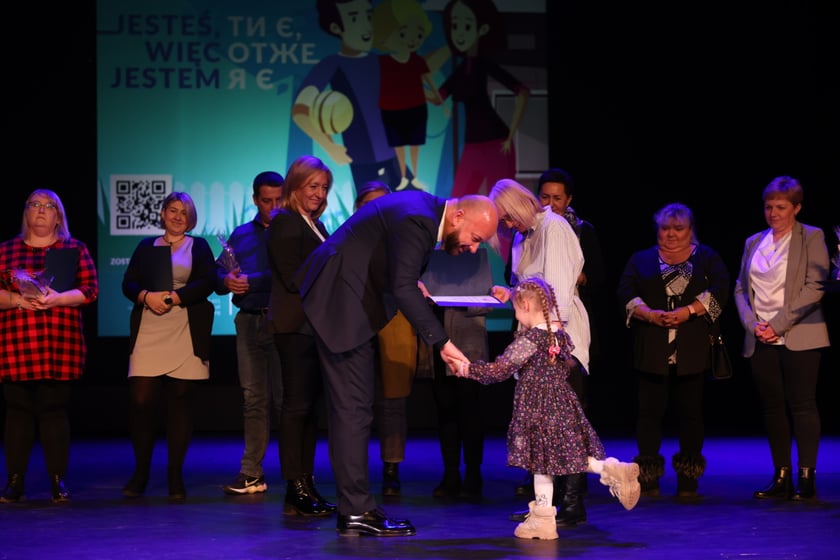 Koncert &bdquo;Aniołkowe Granie&rdquo; w Teatrze Muzycznym Capitol &ndash; podziękowania dla członk&oacute;w rodzin zastępczych