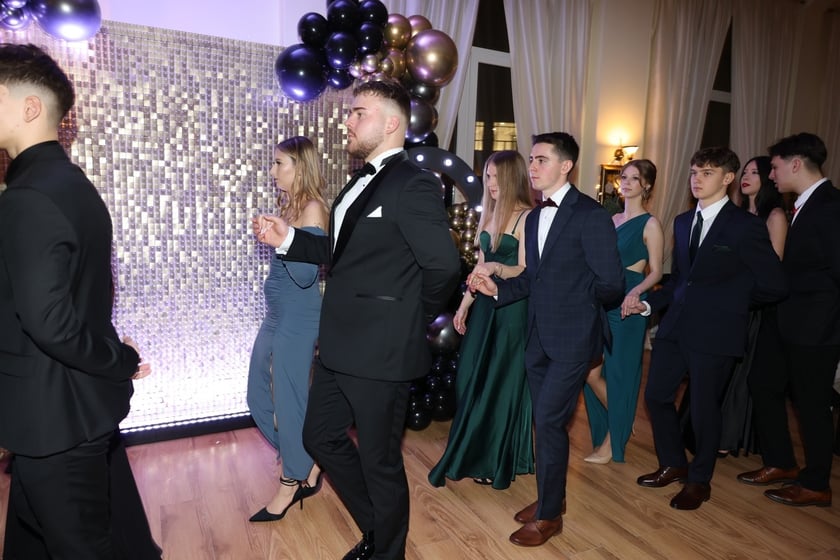 Studniówka Elektronicznych Zakładów Naukowych we Wrocławiu