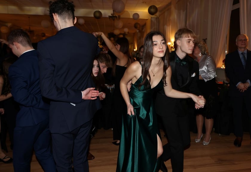 Studniówka Elektronicznych Zakładów Naukowych we Wrocławiu