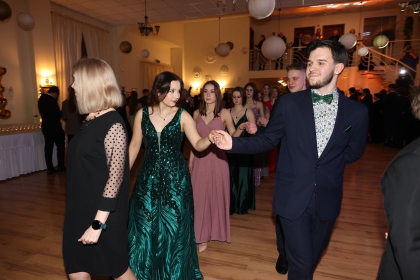 Studniówka Elektronicznych Zakładów Naukowych we Wrocławiu