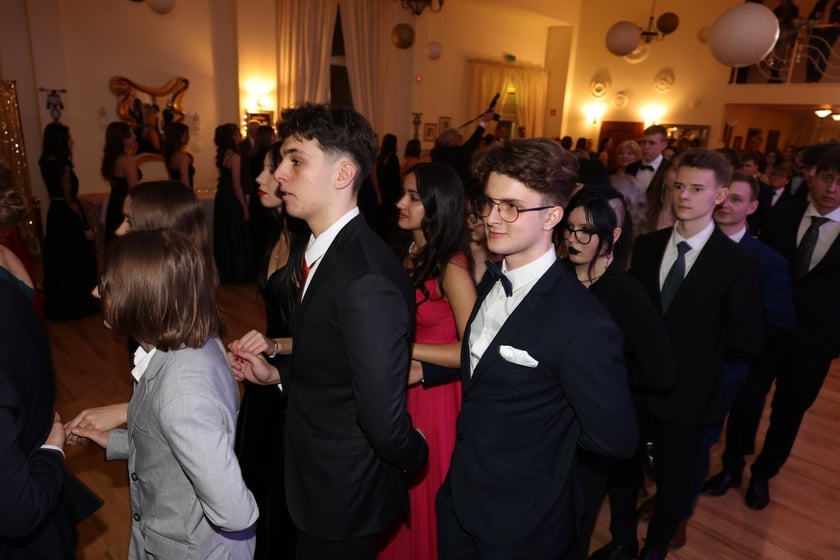 Studniówka Elektronicznych Zakładów Naukowych we Wrocławiu